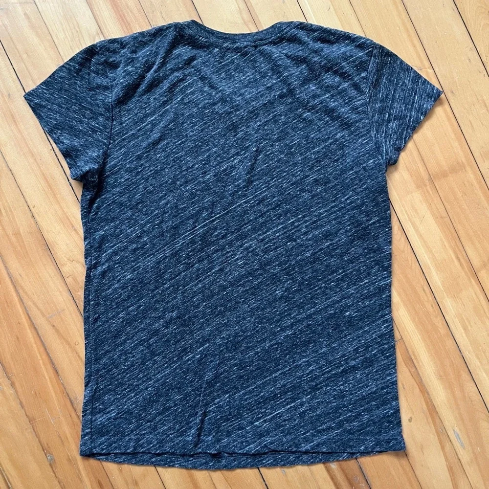 Brandy Melville One Size Charcoal Heathered V Neck T Shirt Basic Top - Picture 3 of 4